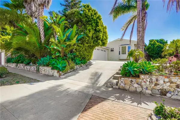 851 W Hamilton AVE, San Pedro, CA 90731