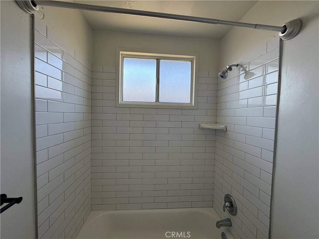 Lawndale, CA 90260,4213 W 166th ST