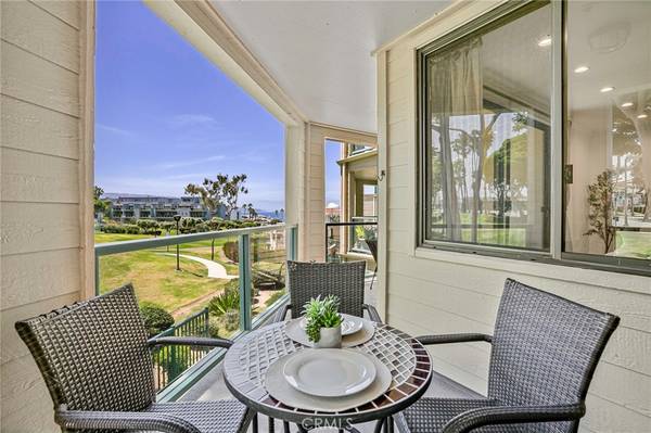 120 The Village #210, Redondo Beach, CA 90277