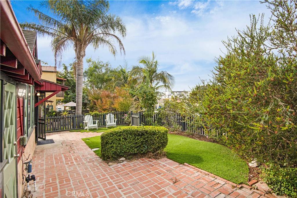 Redondo Beach, CA 90277,1024 S Juanita AVE