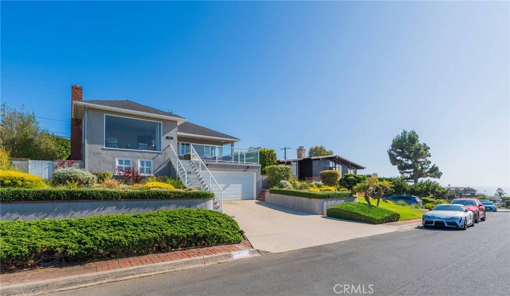 Redondo Beach, CA 90277,426 Via La Selva