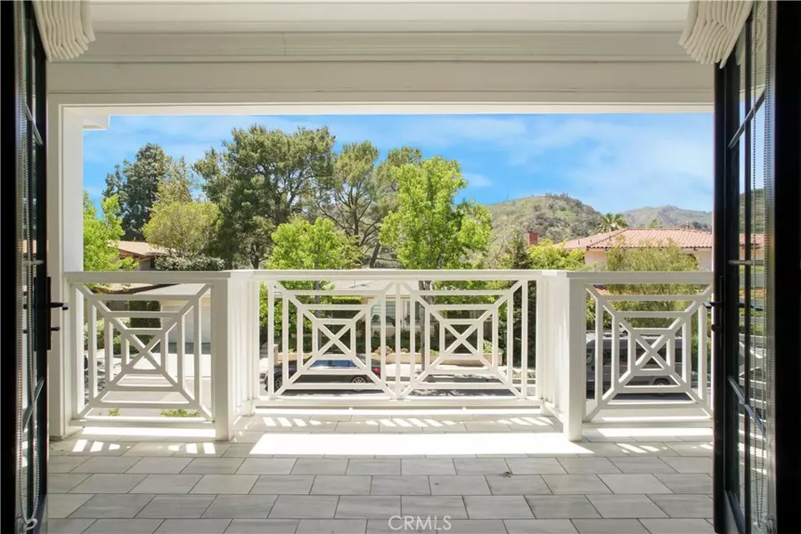 2520 La Condesa DR, Los Angeles, CA 90049