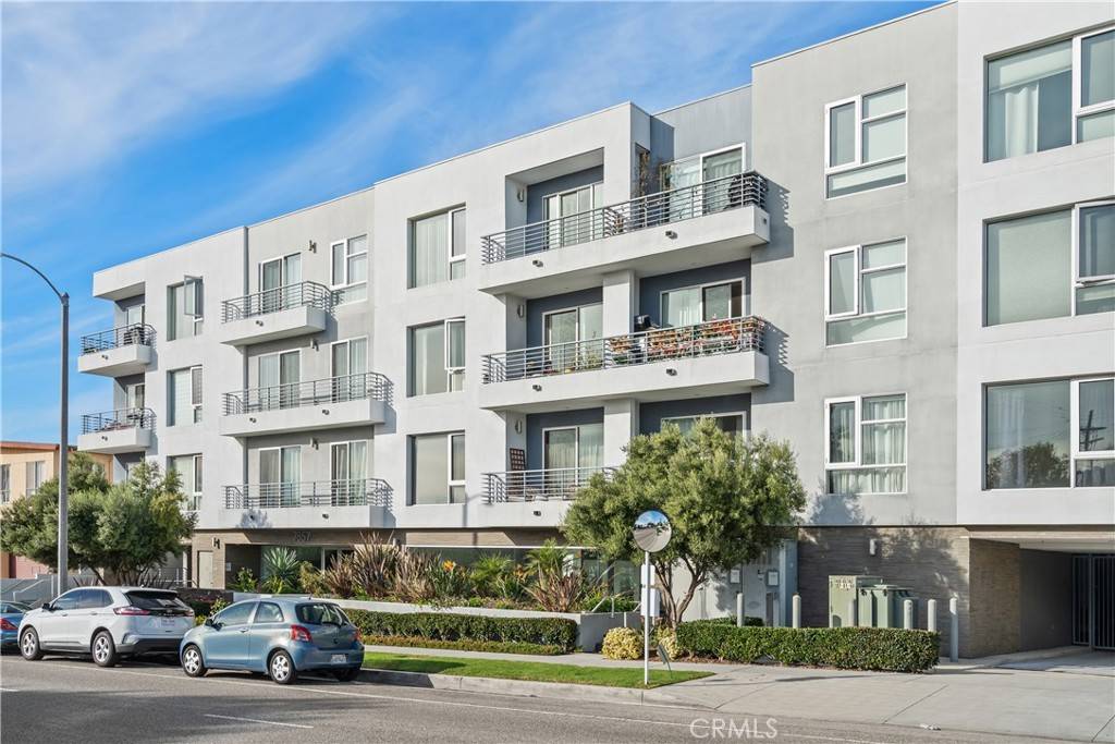 Playa Del Rey, CA 90293,7857 W Manchester AVE #108