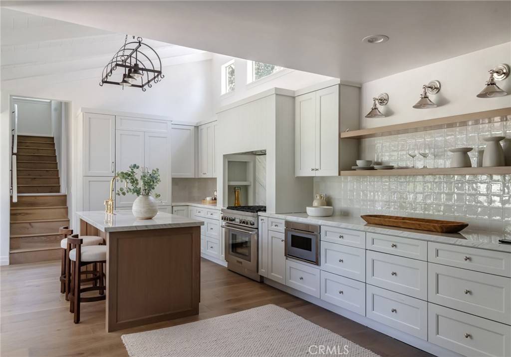Ojai, CA 93023,2289 Hermitage RD