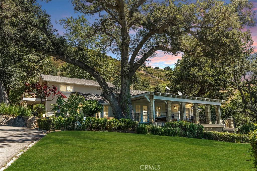 2289 Hermitage RD, Ojai, CA 93023