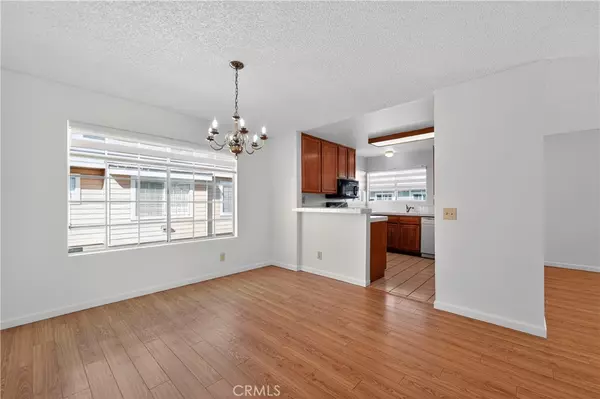 Torrance, CA 90503,2800 Plaza Del Amo #28