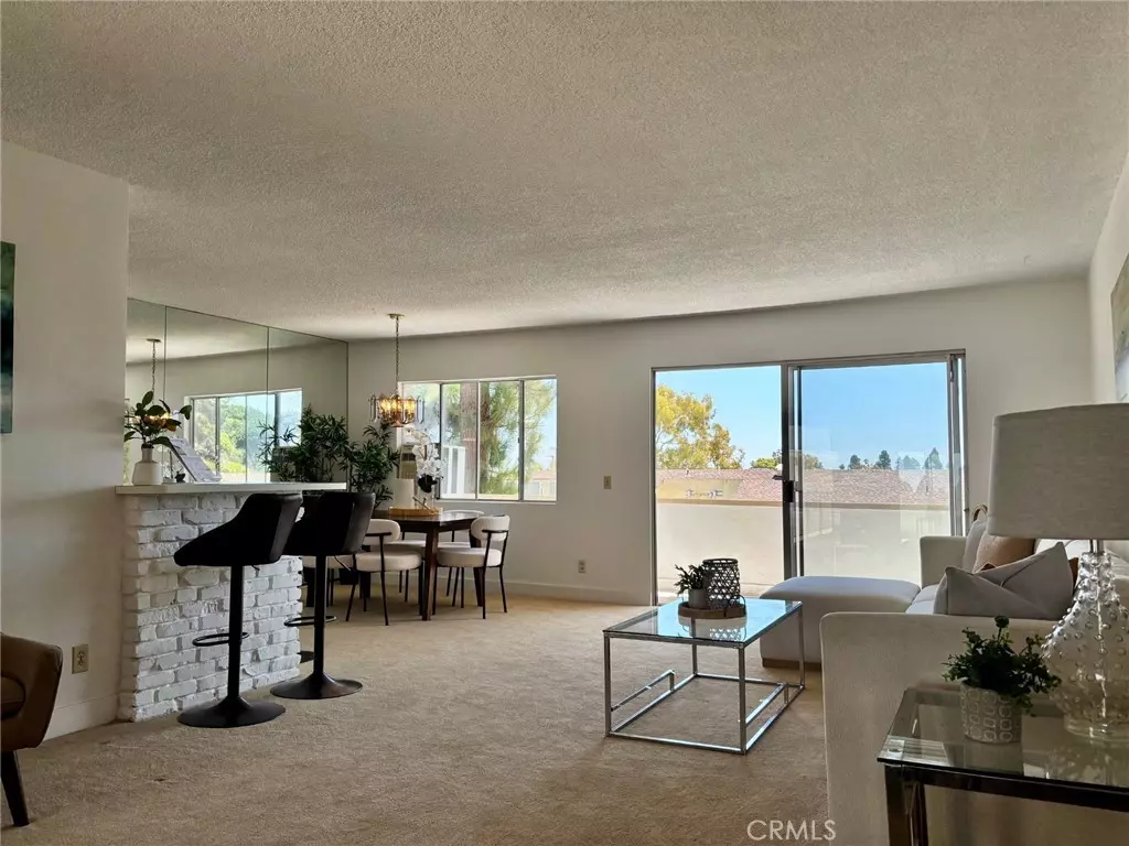 Rancho Palos Verdes, CA 90275,5630 Ravenspur DR #209