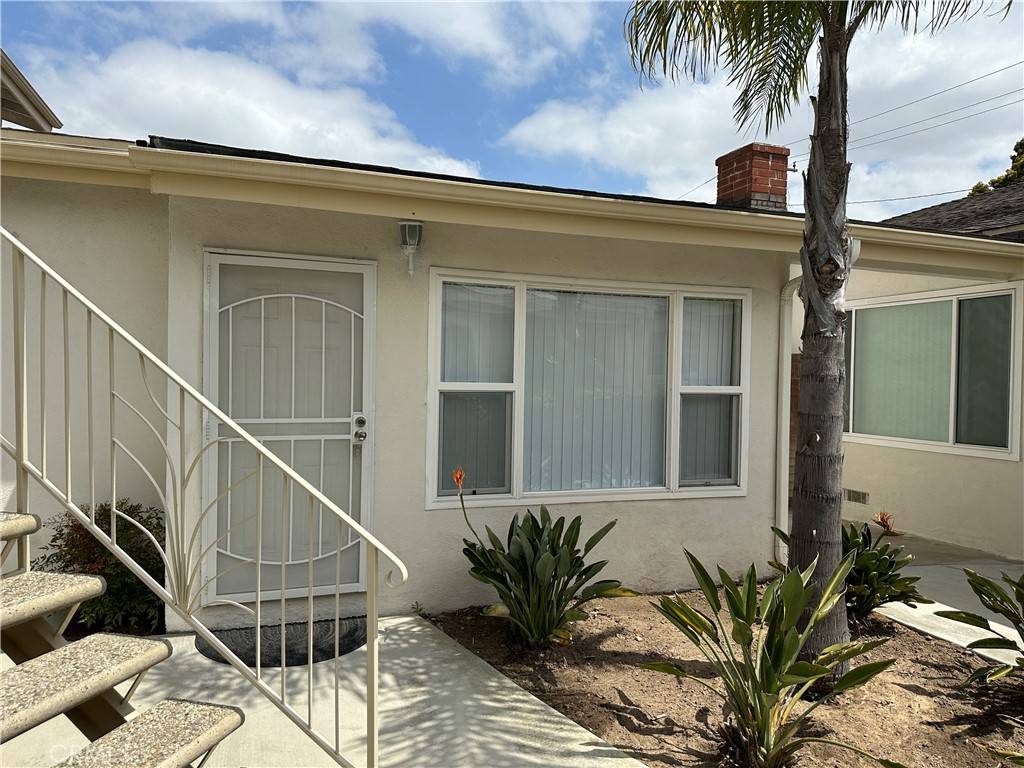 Torrance, CA 90503,21023 Donora #B