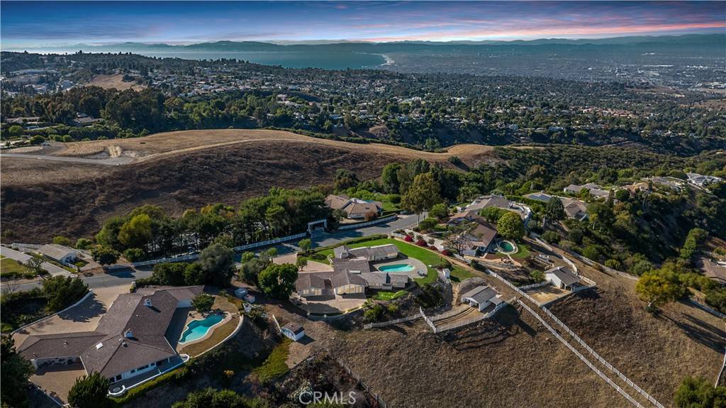 13 Buggy Whip DR, Rolling Hills, CA 90274