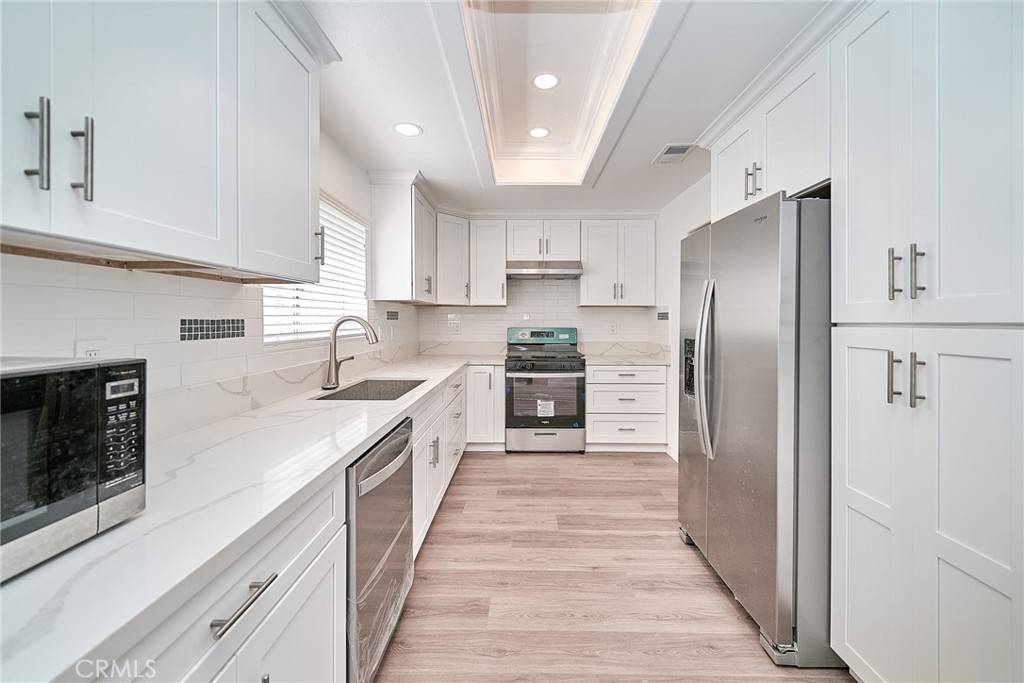 Gardena, CA 90249,15832 Apollo PL
