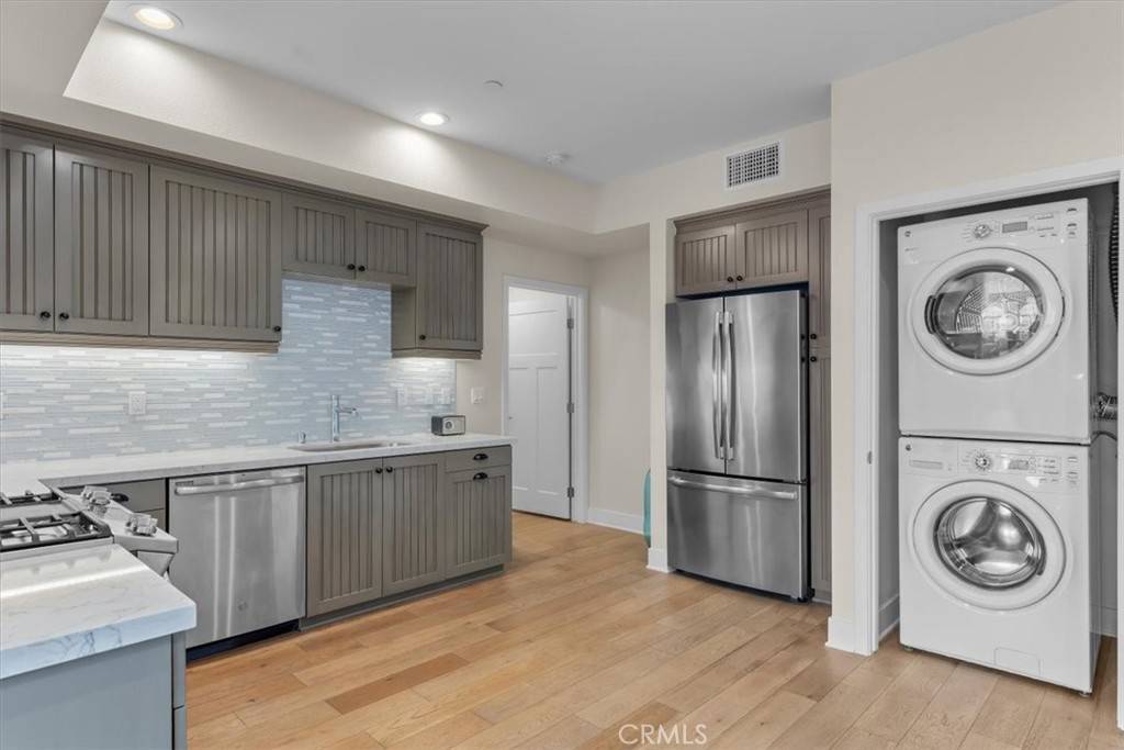 Rolling Hills Estates, CA 90274,627 Deep Valley DR #114