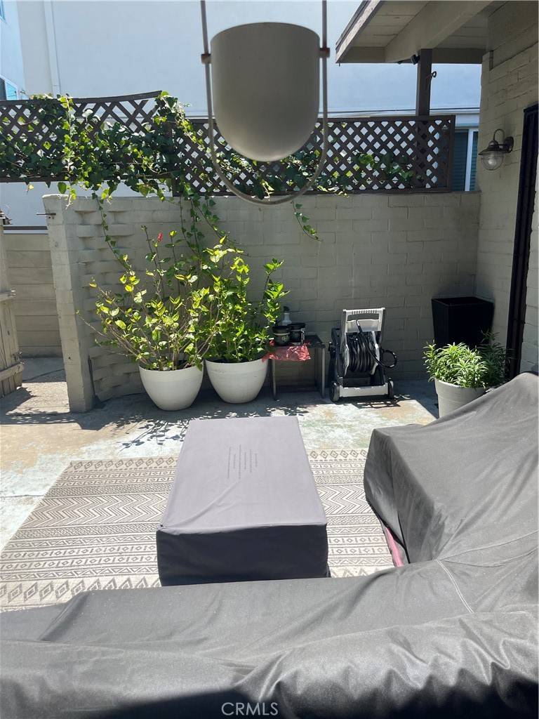 Hermosa Beach, CA 90254,815 Manhattan AVE