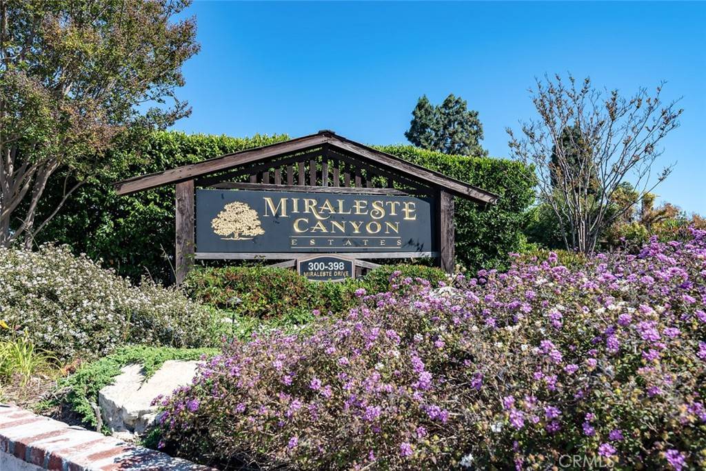 348 S Miraleste DR #304, San Pedro, CA 90732