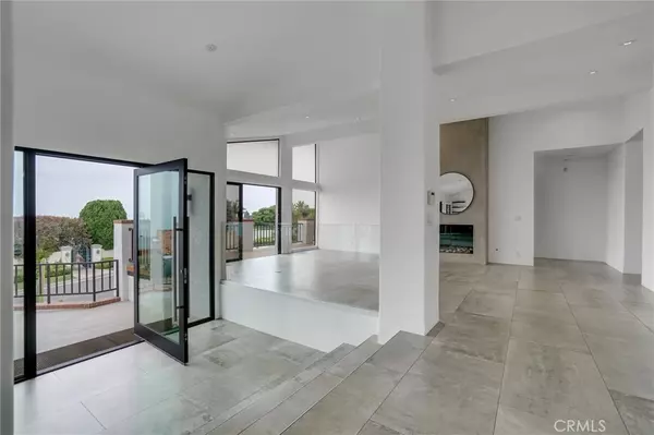 Palos Verdes Estates, CA 90274,1424 Via Zumaya