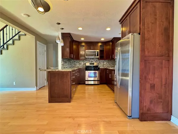 Redondo Beach, CA 90278,1802 Vanderbilt LN #A