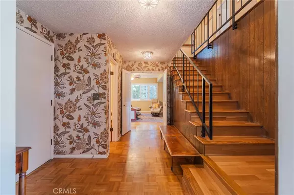 Rancho Palos Verdes, CA 90275,28016 Seashell WAY