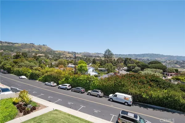 Rancho Palos Verdes, CA 90275,32735 Seagate DR #304-D