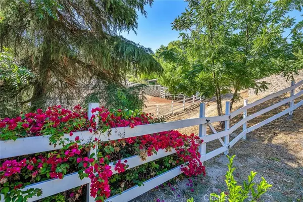 Palos Verdes Peninsula, CA 90274,27610 Eastvale RD