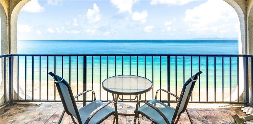 Redondo Beach, CA 90277,565 Esplanade #308