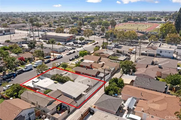 Downey, CA 90242,8029 Priscilla ST