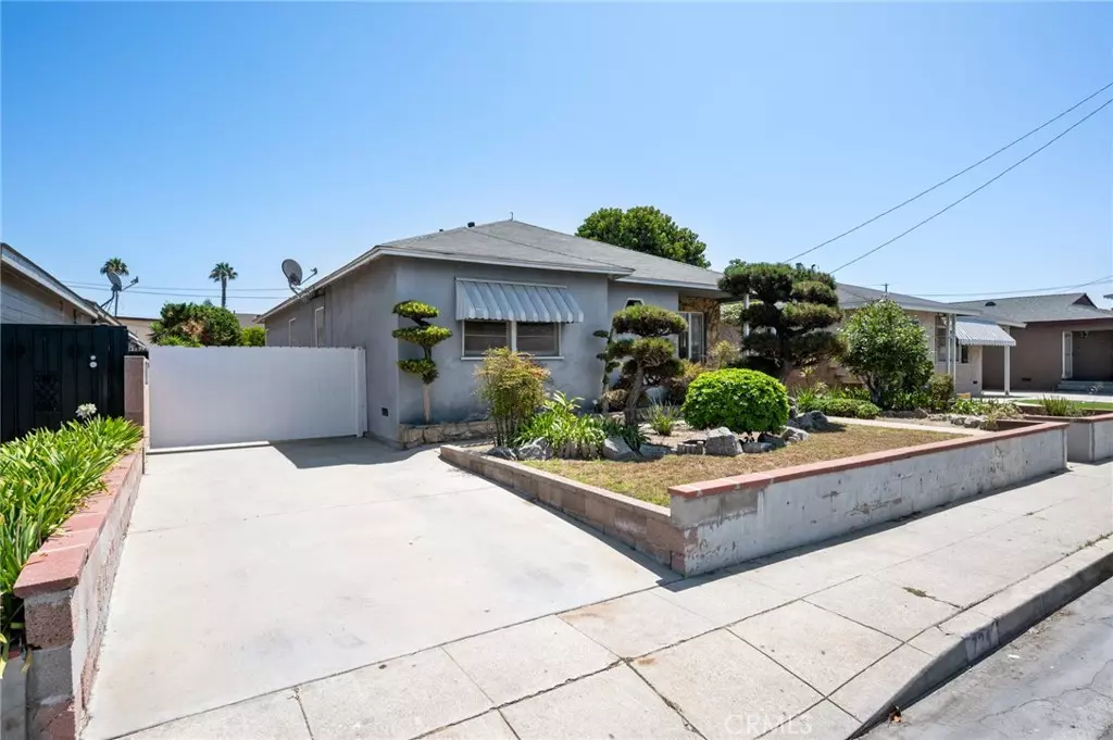 Wilmington, CA 90744,724 N Neptune AVE