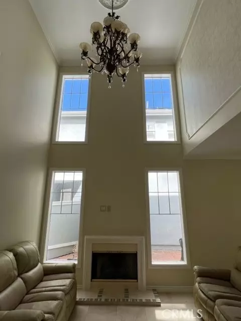 San Pedro, CA 90732,1806 Freeport
