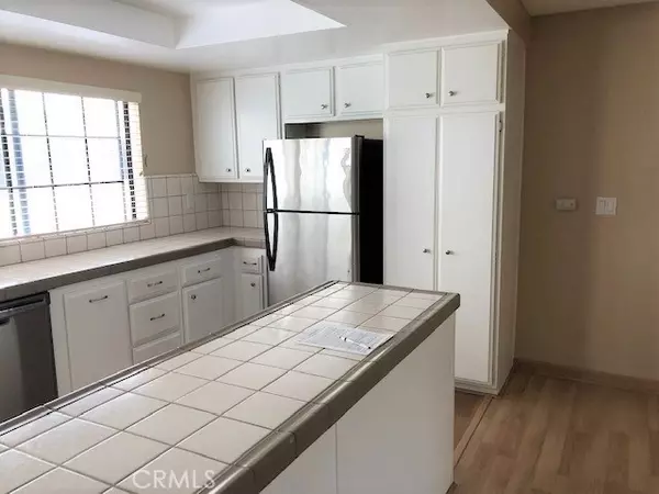 Redondo Beach, CA 90277,240 S Broadway #10