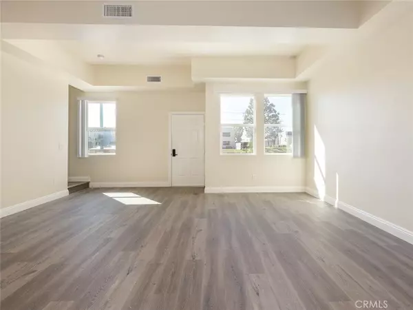 Torrance, CA 90501,20712 S Western AVE #1