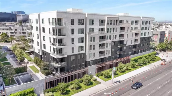 Irvine, CA 92612,4209 Rivington