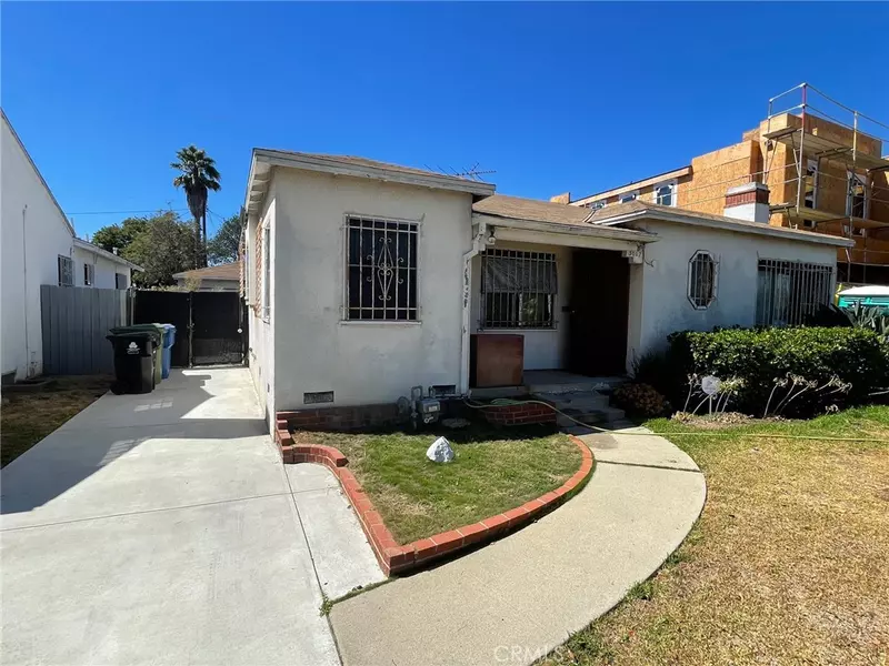 3007 S Canfield AVE, Los Angeles, CA 90034