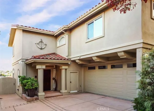 2020 Clark LN #B, Redondo Beach, CA 90278