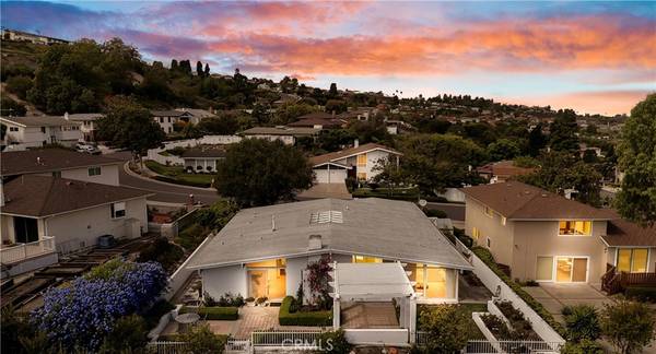 Rancho Palos Verdes, CA 90275,4718 Elkridge DR