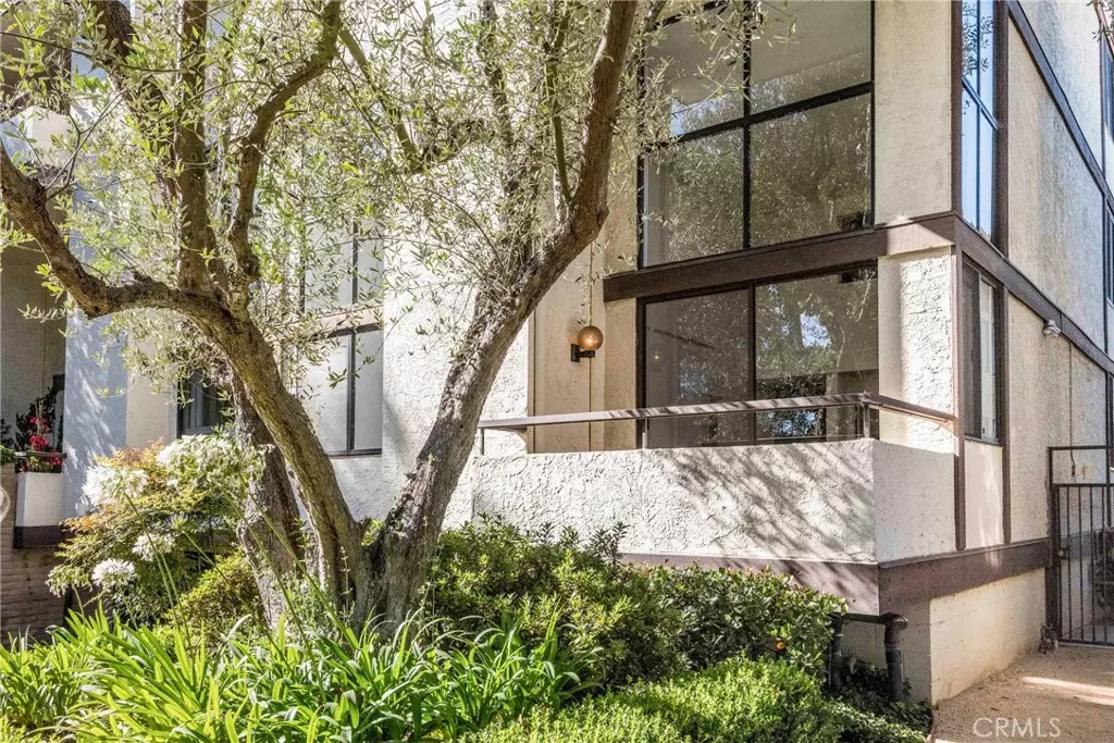 Rancho Palos Verdes, CA 90275,5987 Peacock Ridge Rd #122