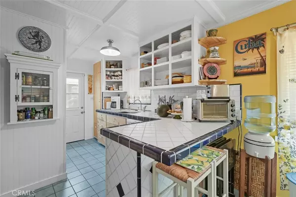 Redondo Beach, CA 90278,2410 Vail Avenue