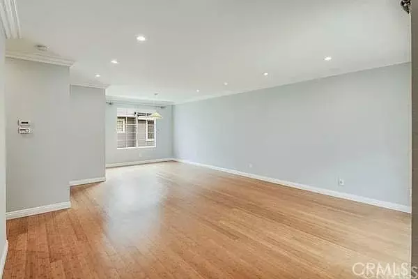 Torrance, CA 90503,2800 Plaza Del Amo #76