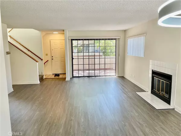 Torrance, CA 90503,2931 Plaza Del Amo #33