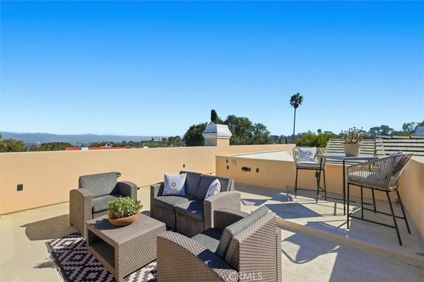 Redondo Beach, CA 90277,120 Via Alameda