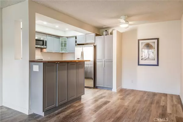 Rancho Palos Verdes, CA 90275,5937 Armaga Spring RD #O