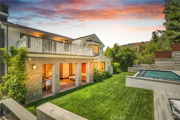 Los Angeles, CA 90049,2520 La Condesa DR