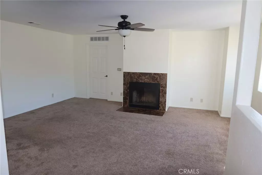 San Pedro, CA 90731,735 W 10th ST #4