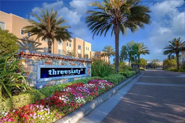 Hawthorne, CA 90250,5450 Strand #202