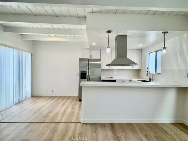 Hermosa Beach, CA 90254,86 16th Street