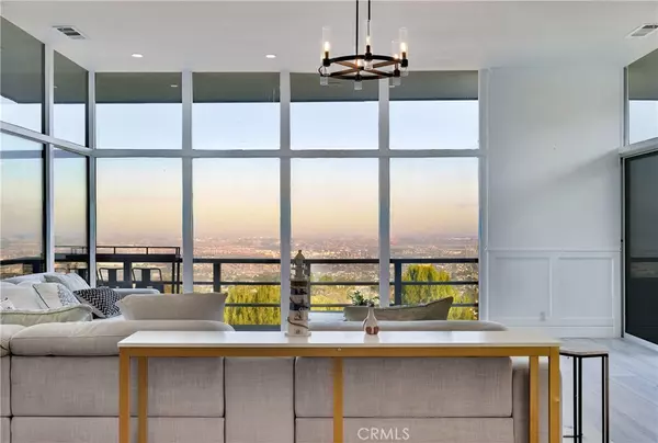 Rancho Palos Verdes, CA 90275,29865 Knoll View