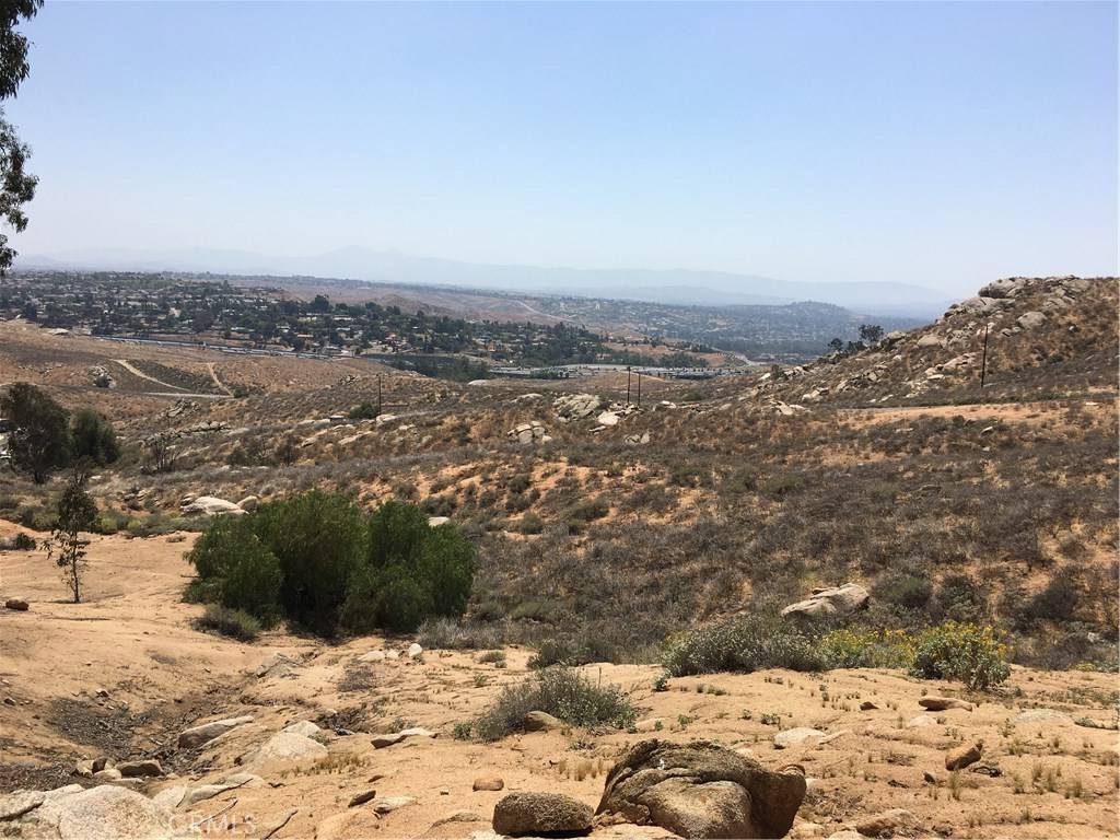 0 Pettegrew - Crowley, Riverside, CA 92507