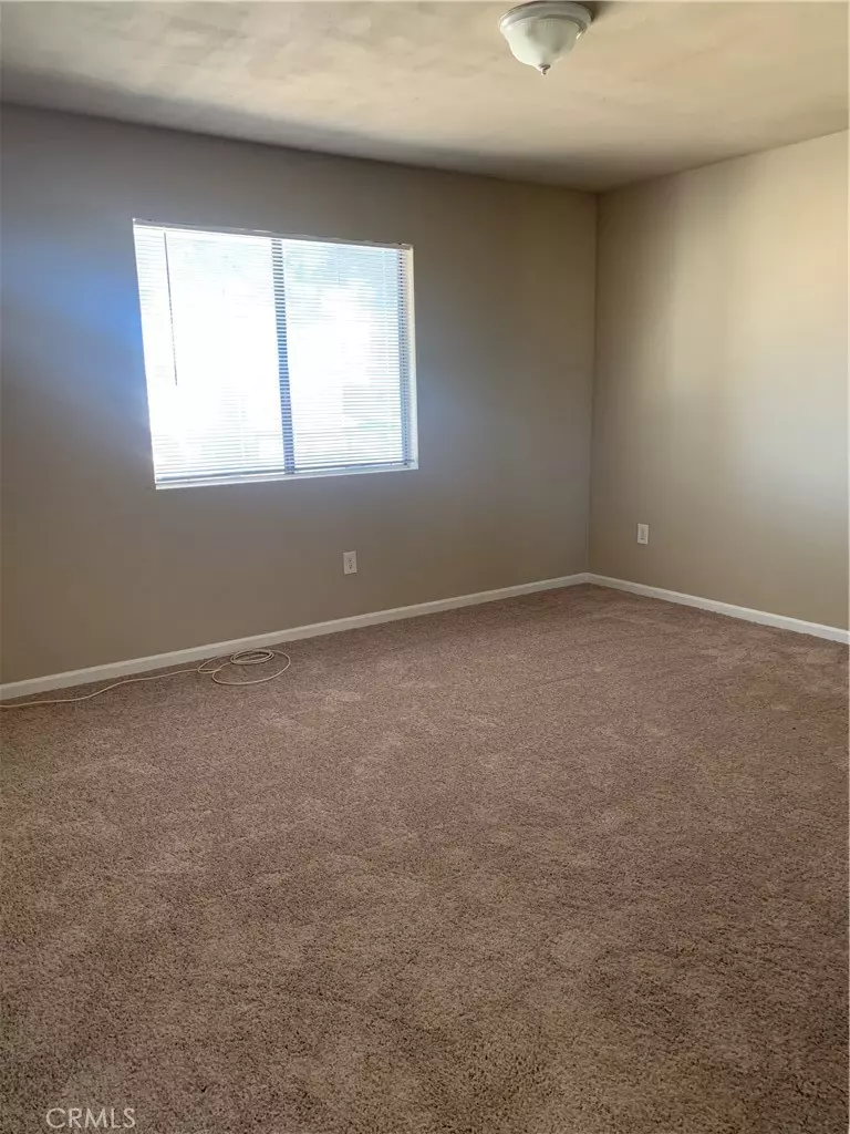 Adelanto, CA 92301,18501 Hermosa RD