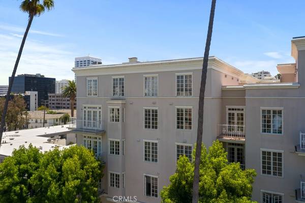 Santa Monica, CA 90403,1040 4th ST #112