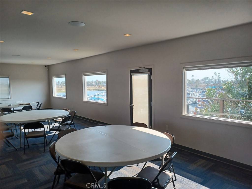 Long Beach, CA 90803,6224 Emerald Cove