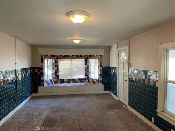 San Jacinto, CA 92583,252 E 2nd ST