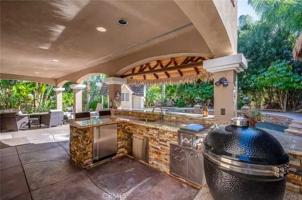 Canyon Lake, CA 92587,22105 Tumbleweed DR