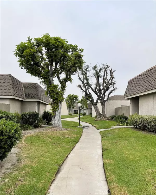 Anaheim, CA 92804,2142 W Liverpool Lane